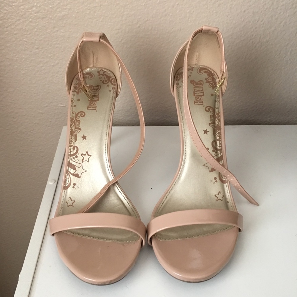 10W Nude Brash Strappy Heels